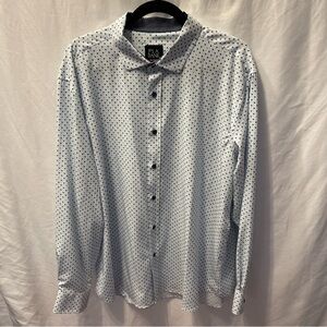 Jos A Bank Traveler Performance Shirt XL Tailored Fit Button Up Stretch Office